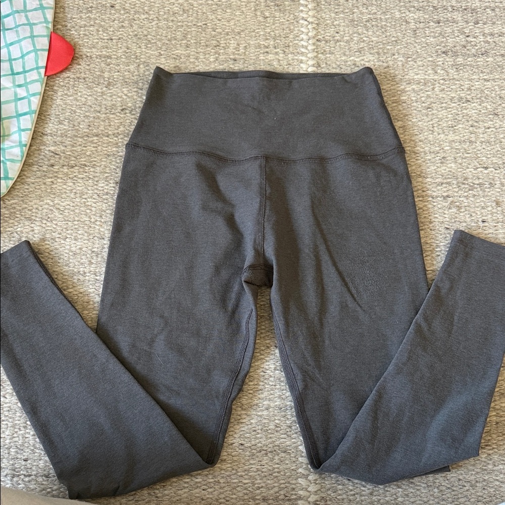 Beyond Yoga Charcoal Leggings